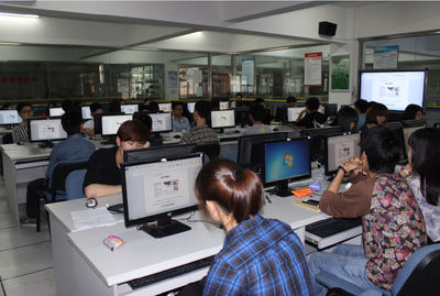 电商创业培训在我院如火如荼举行 电脑动画设计赋能新赛道